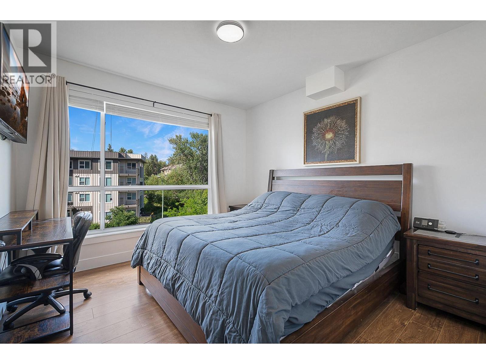 302 1925 Enterprise Way, Kelowna