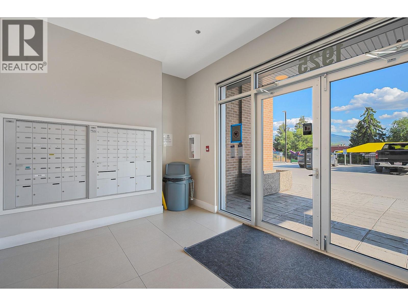 302 1925 Enterprise Way, Kelowna