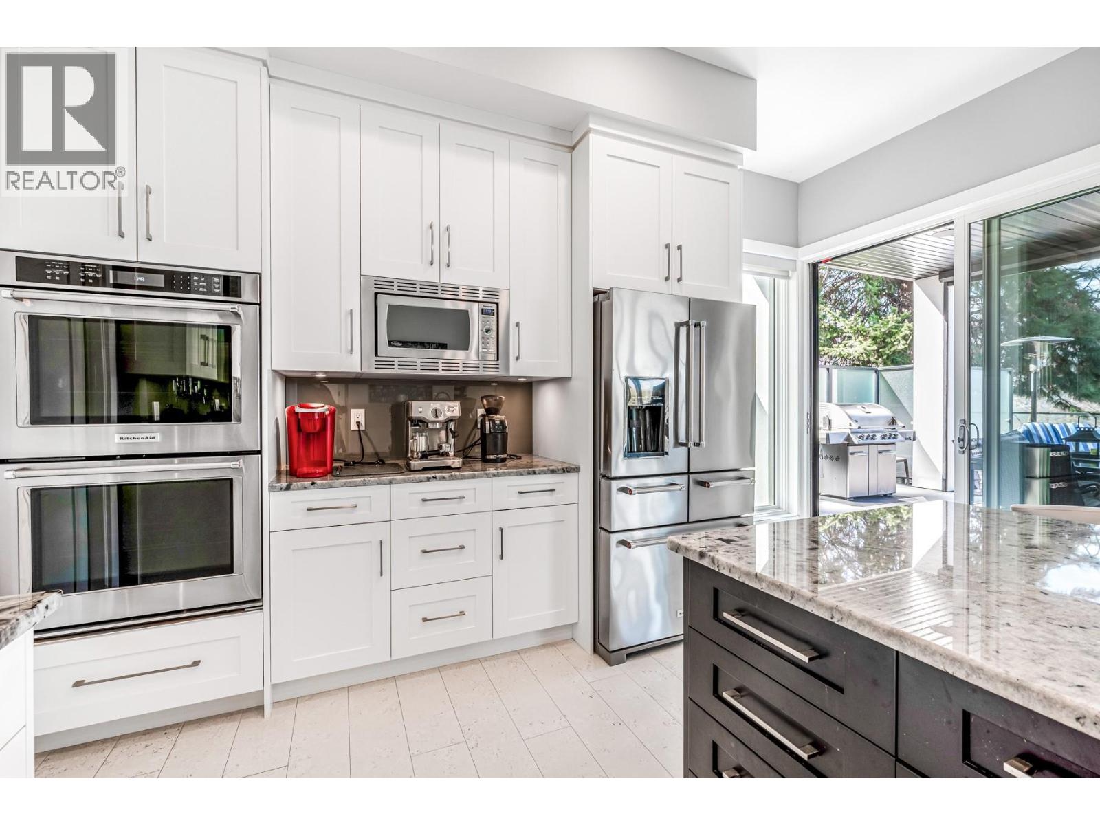  11537 Okanagan Centre Road West, Lake Country