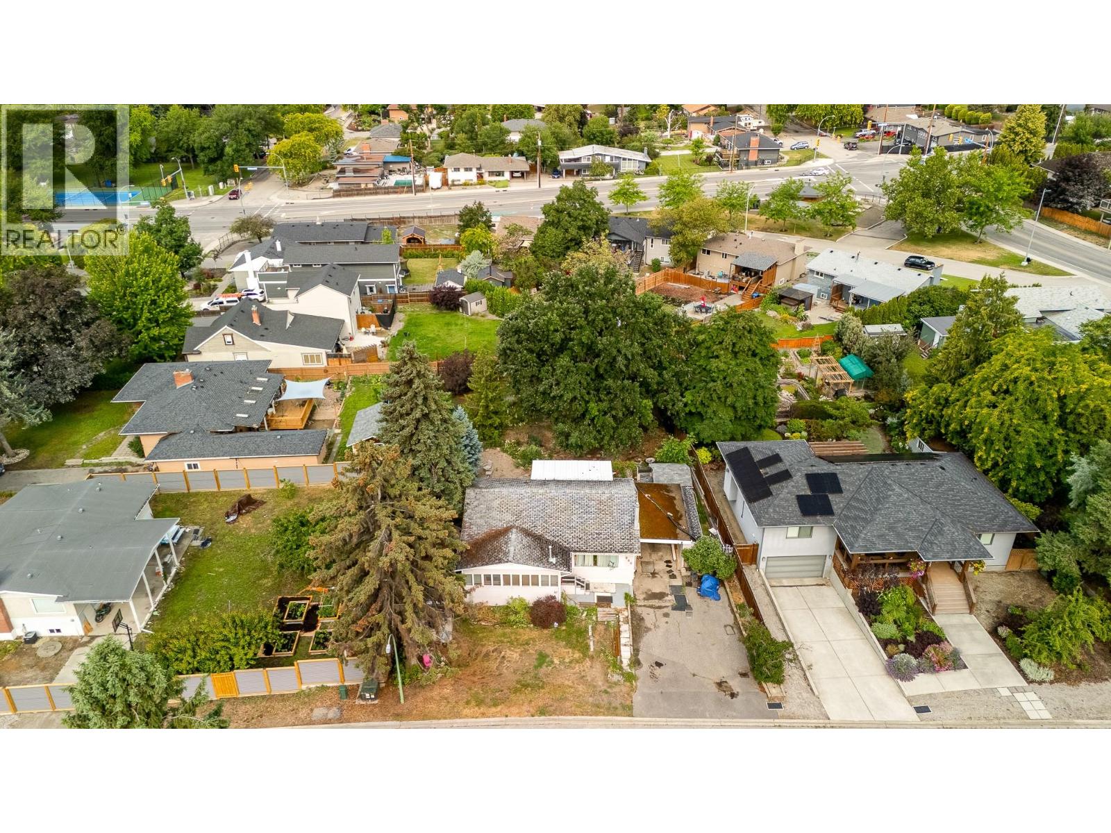  988 Glengarry Street, Kelowna