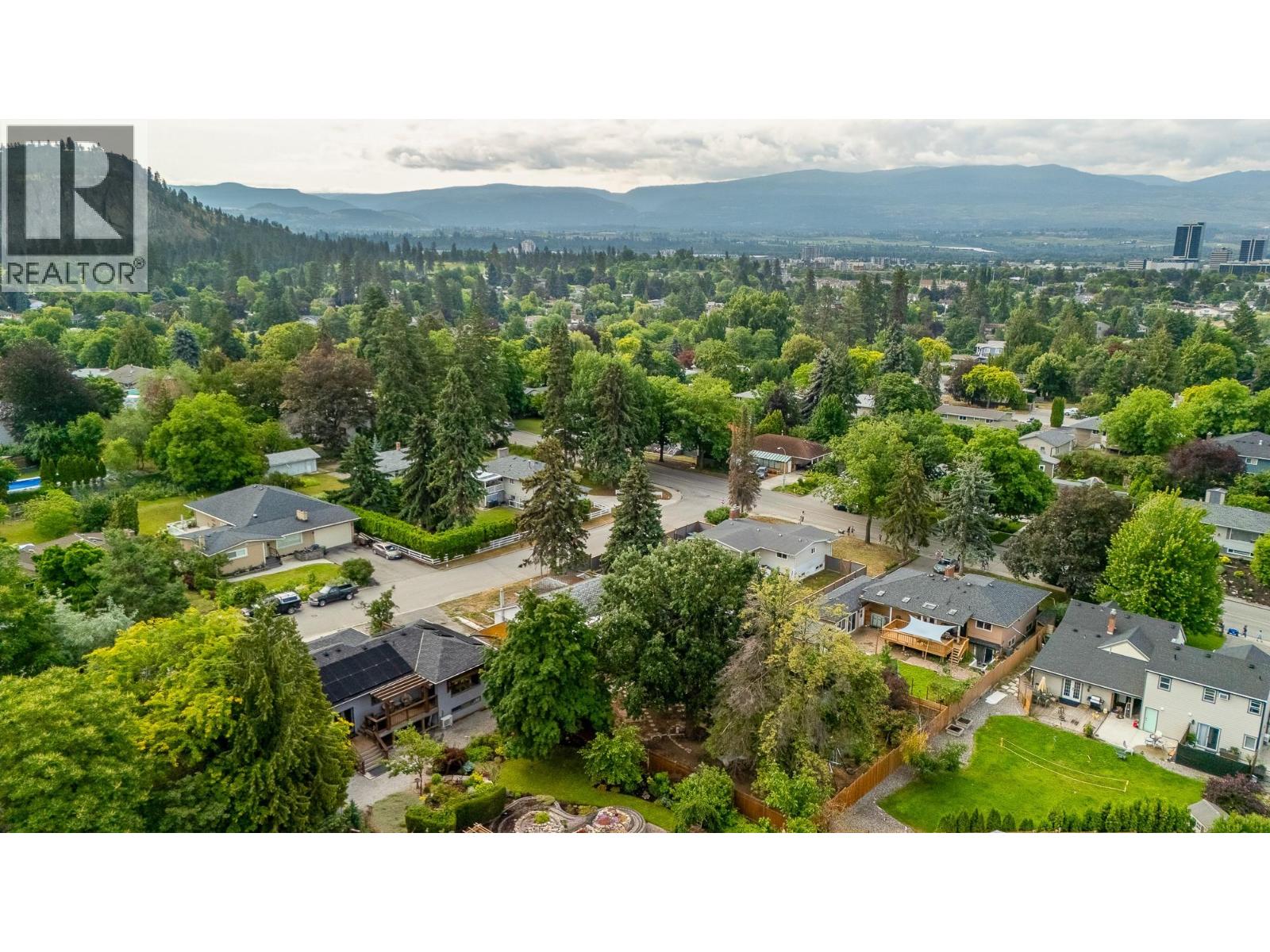  988 Glengarry Street, Kelowna