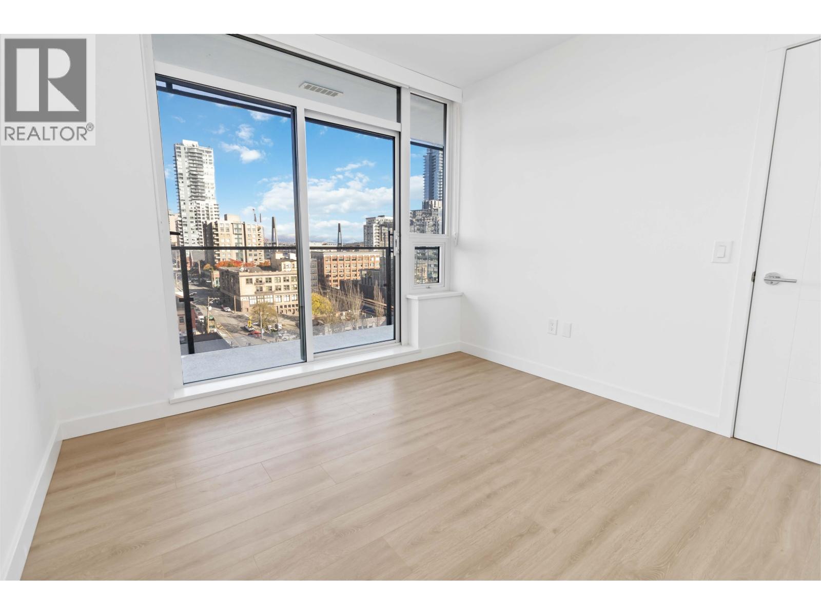 1307 823 CARNARVON STREET, New Westminster