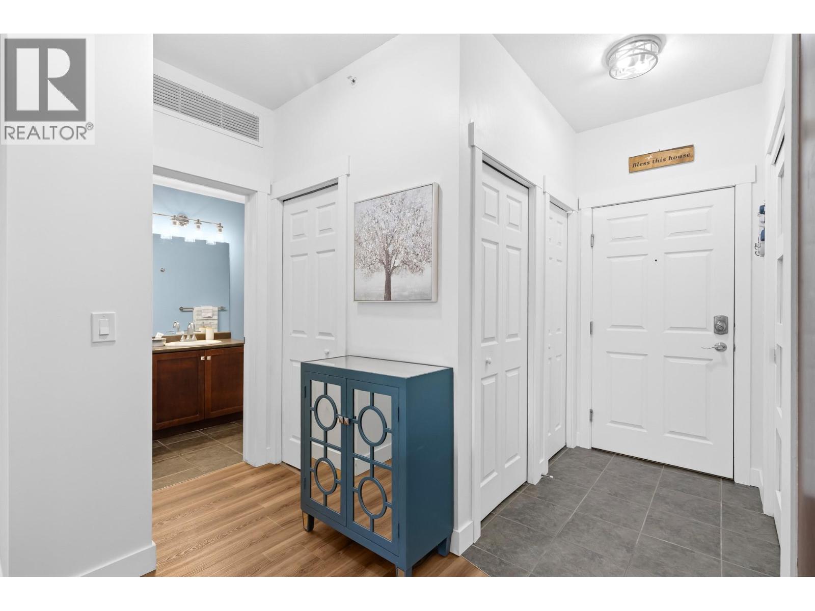 1405 1875 Country Club Drive, Kelowna