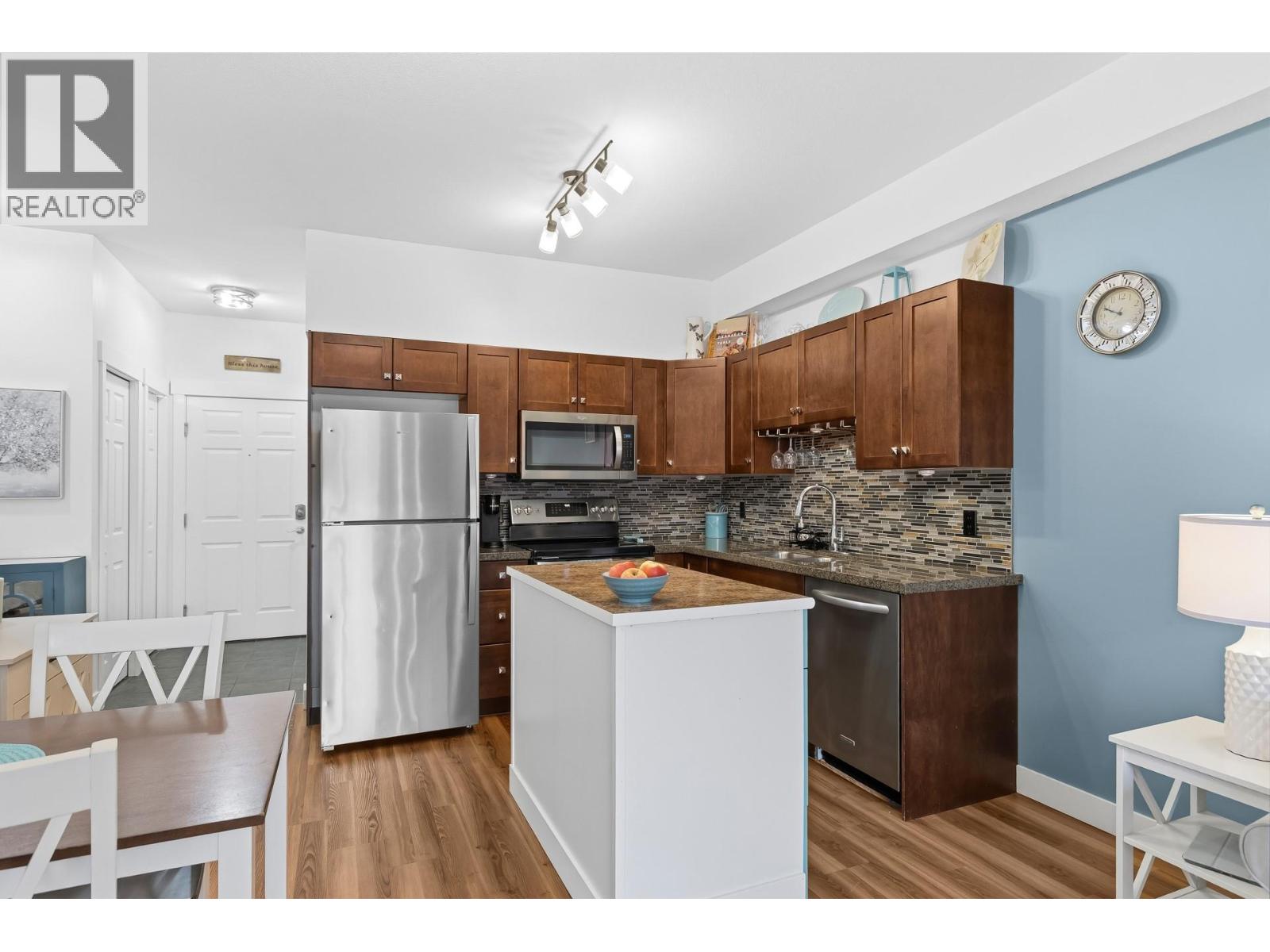 1405 1875 Country Club Drive, Kelowna