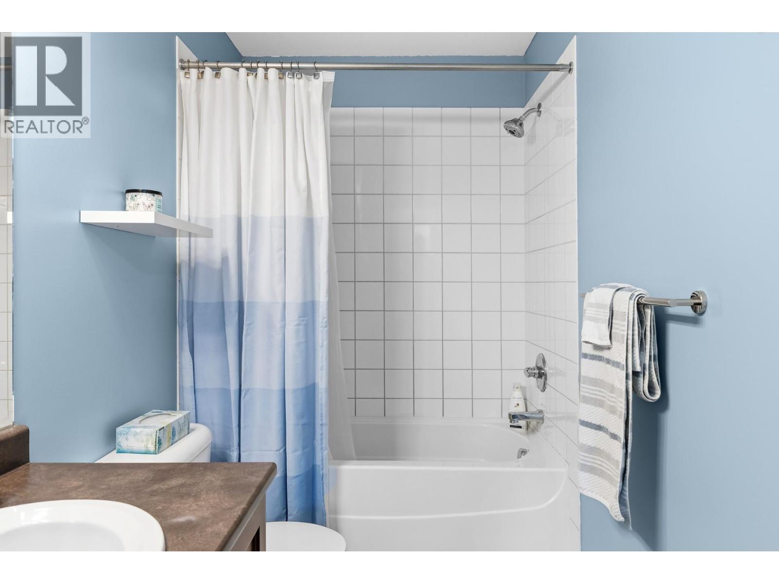 1405 1875 Country Club Drive, Kelowna