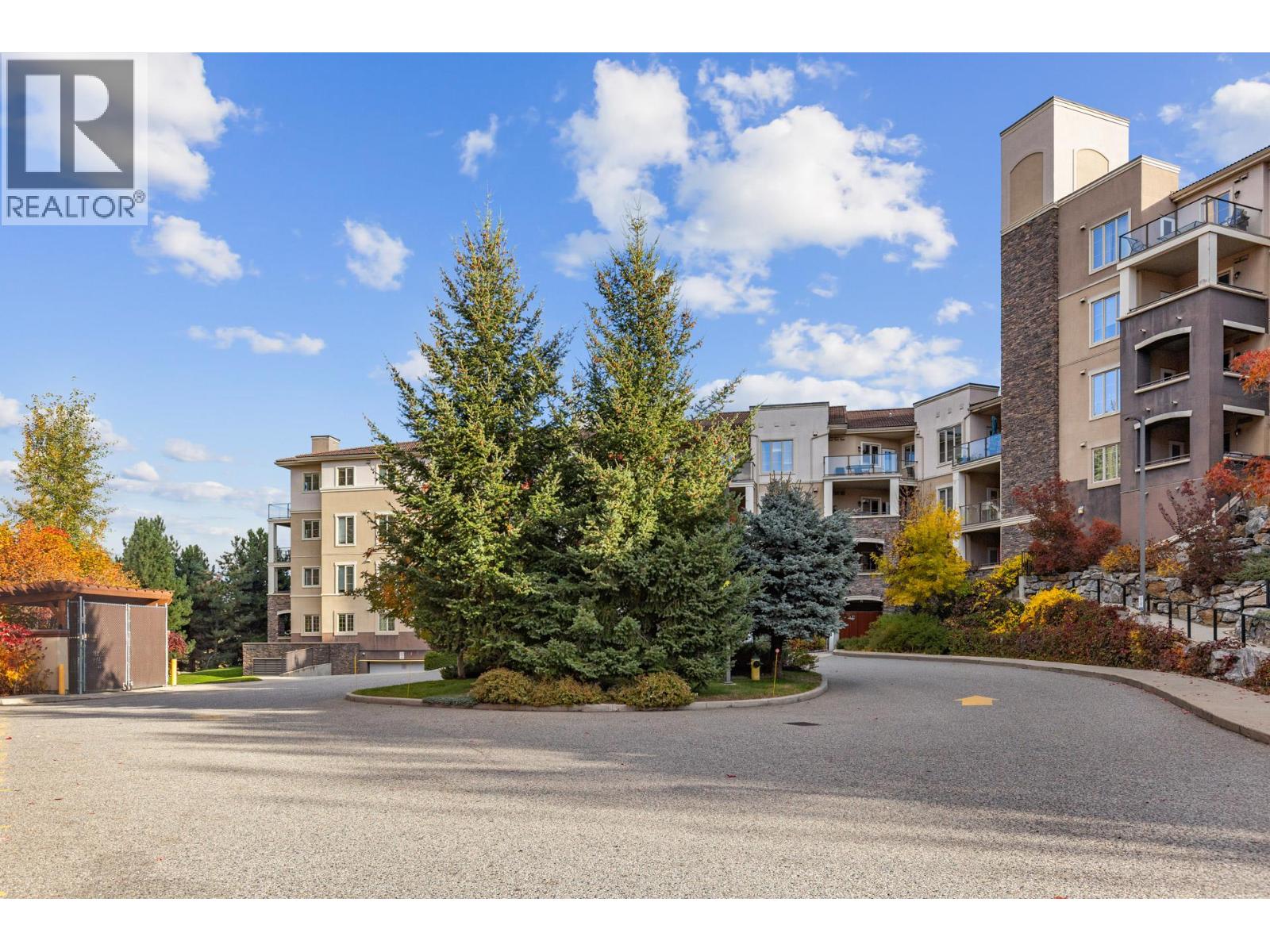 1405 1875 Country Club Drive, Kelowna