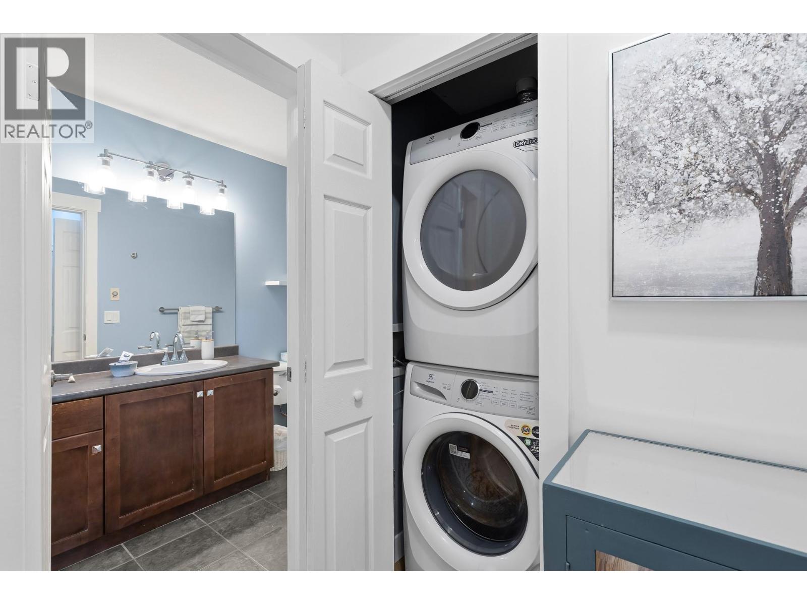 1405 1875 Country Club Drive, Kelowna