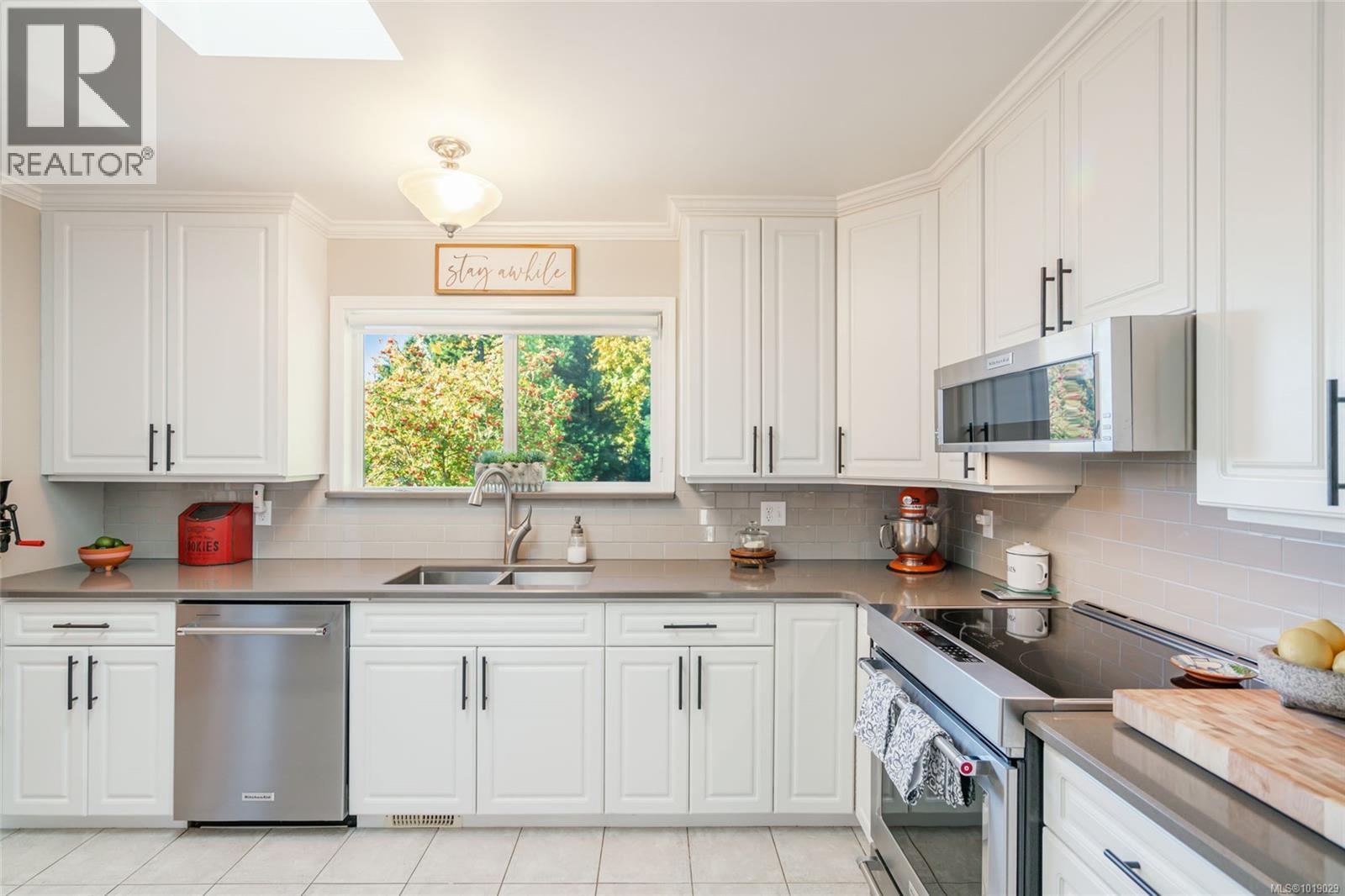 1720 McLauchlin Dr, Courtenay