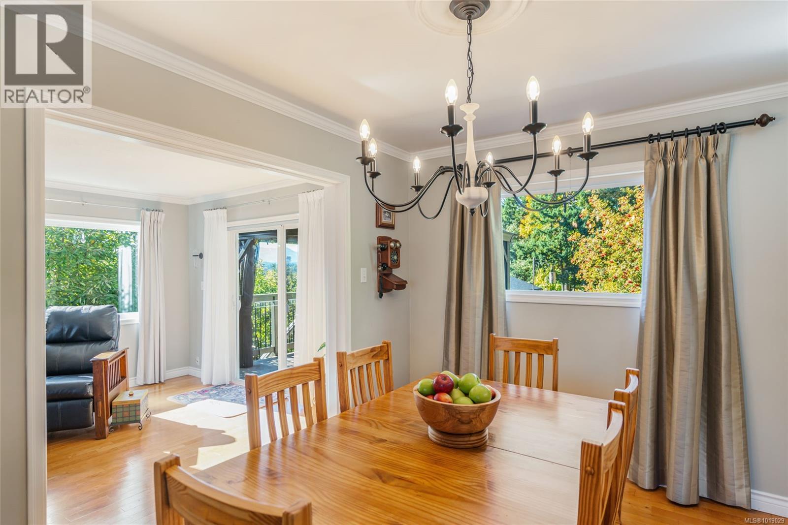 1720 McLauchlin Dr, Courtenay