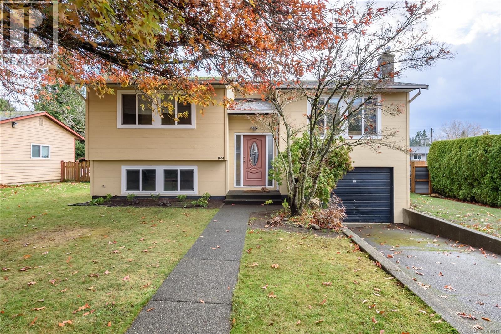 1651 Ascot Ave, Comox