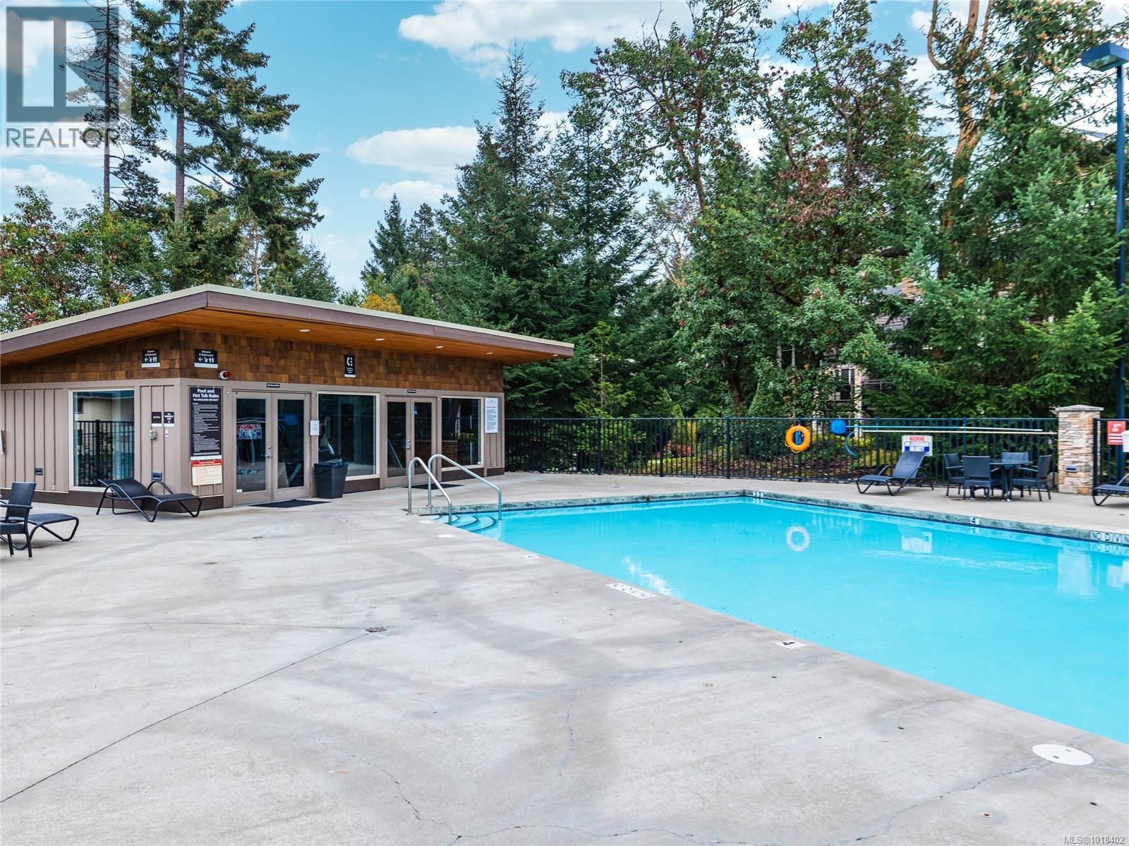 37 1175 RESORT Dr, Parksville