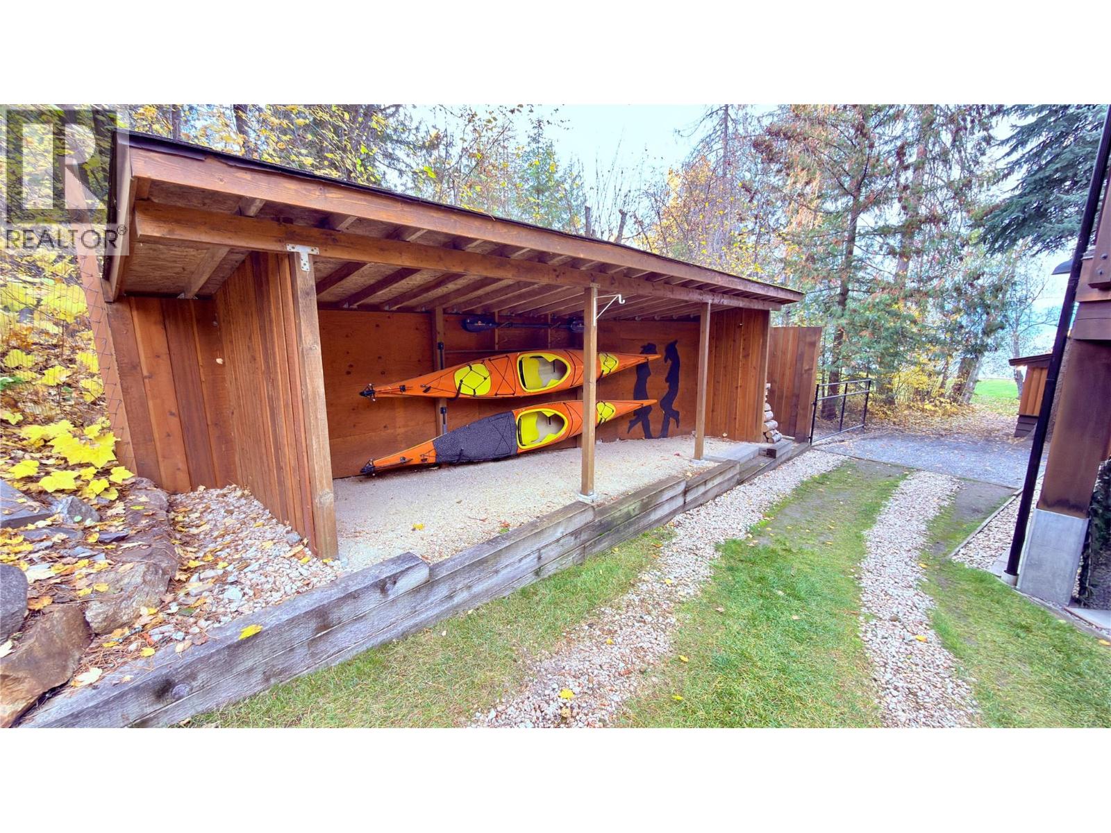 102 SANDNER Road, Christina Lake