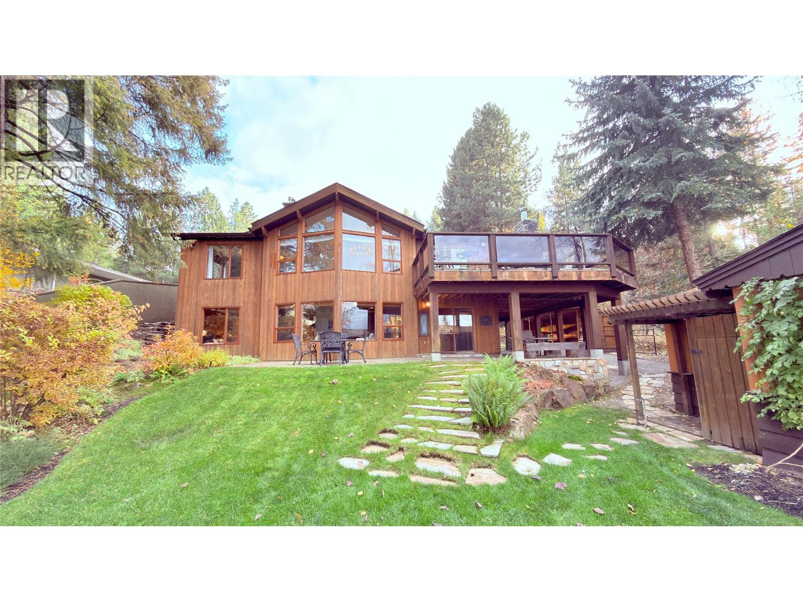 102 SANDNER Road, Christina Lake