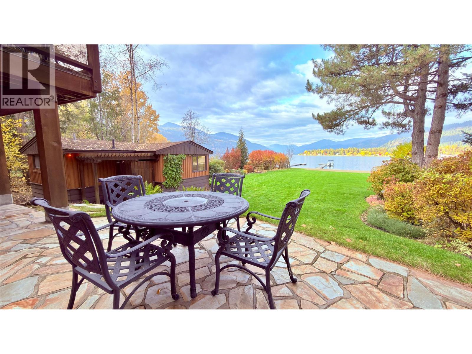 102 SANDNER Road, Christina Lake