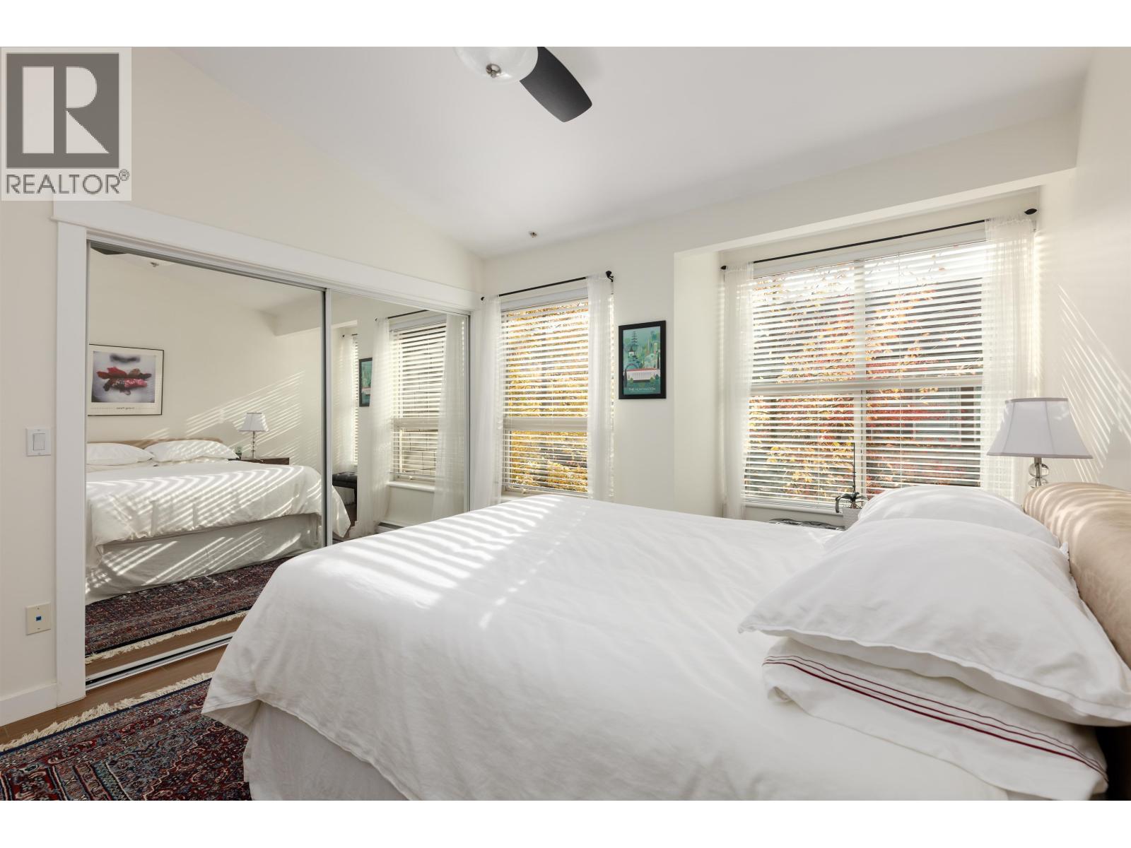 4 307 E 15TH STREET, North Vancouver