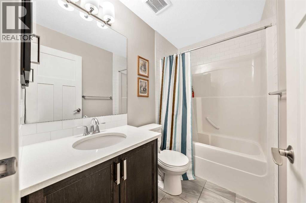 75 Fireside Crescent, Cochrane