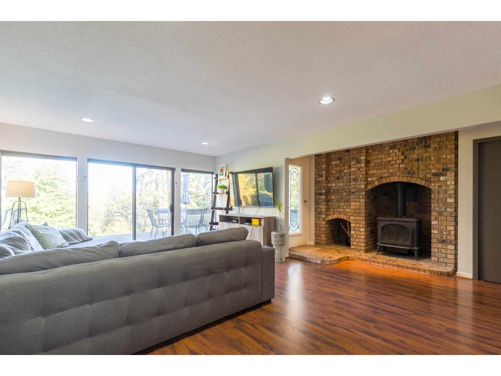 25339 76 AVENUE, Langley