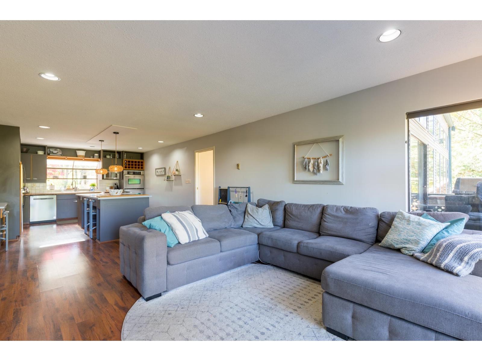 25339 76 AVENUE, Langley