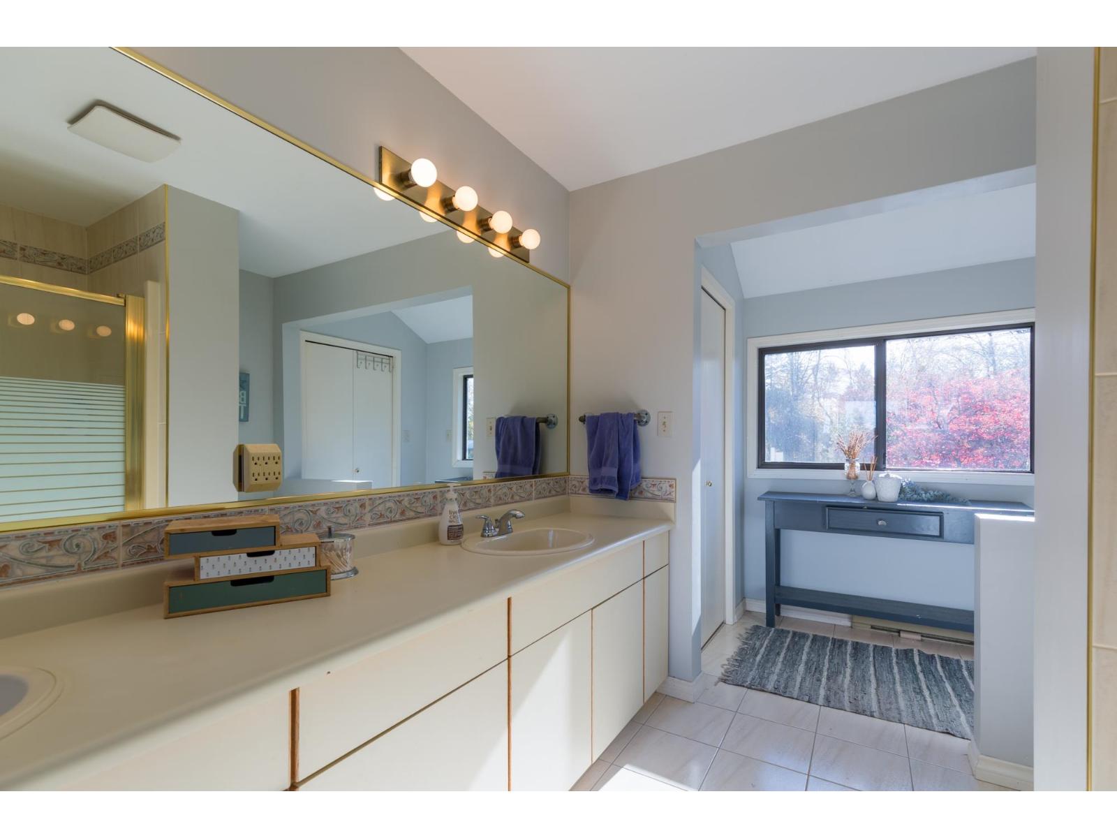 25339 76 AVENUE, Langley