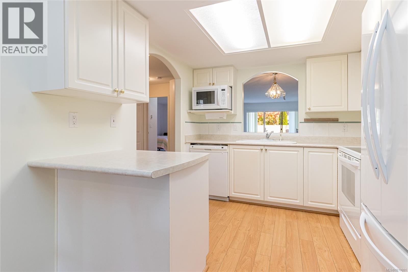 8 310 Pym St N, Parksville