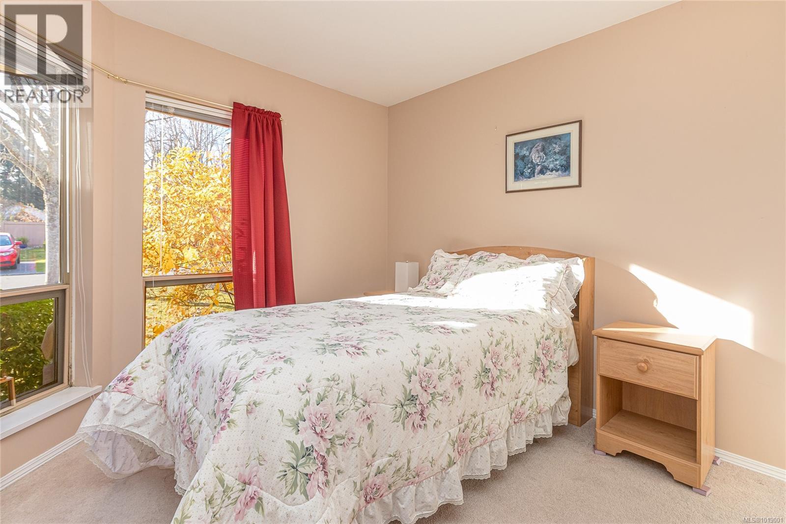 8 310 Pym St N, Parksville