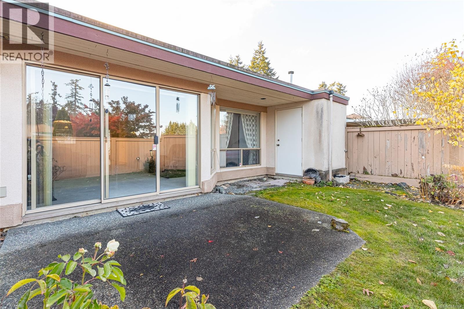 8 310 Pym St N, Parksville