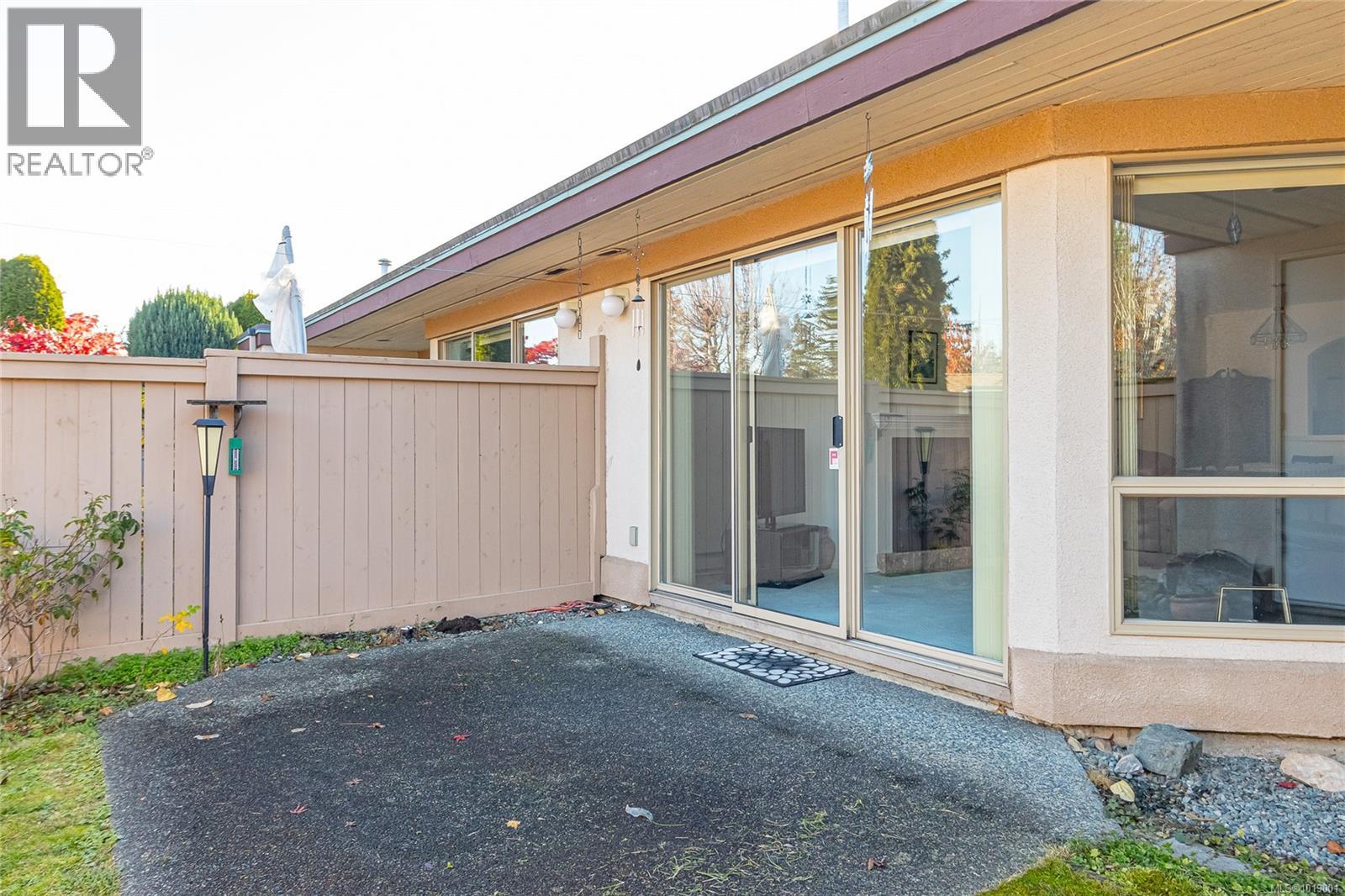 8 310 Pym St N, Parksville