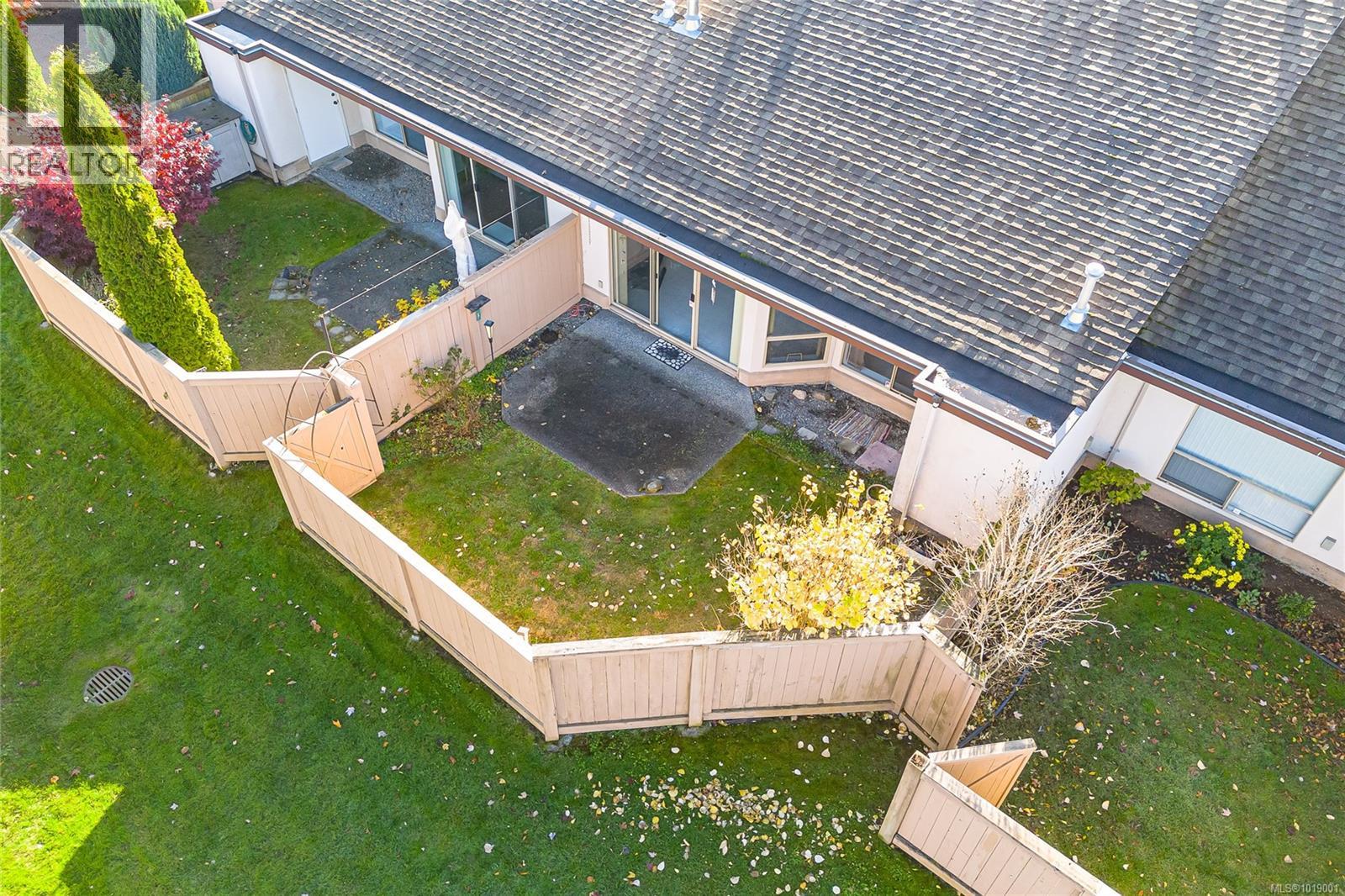 8 310 Pym St N, Parksville