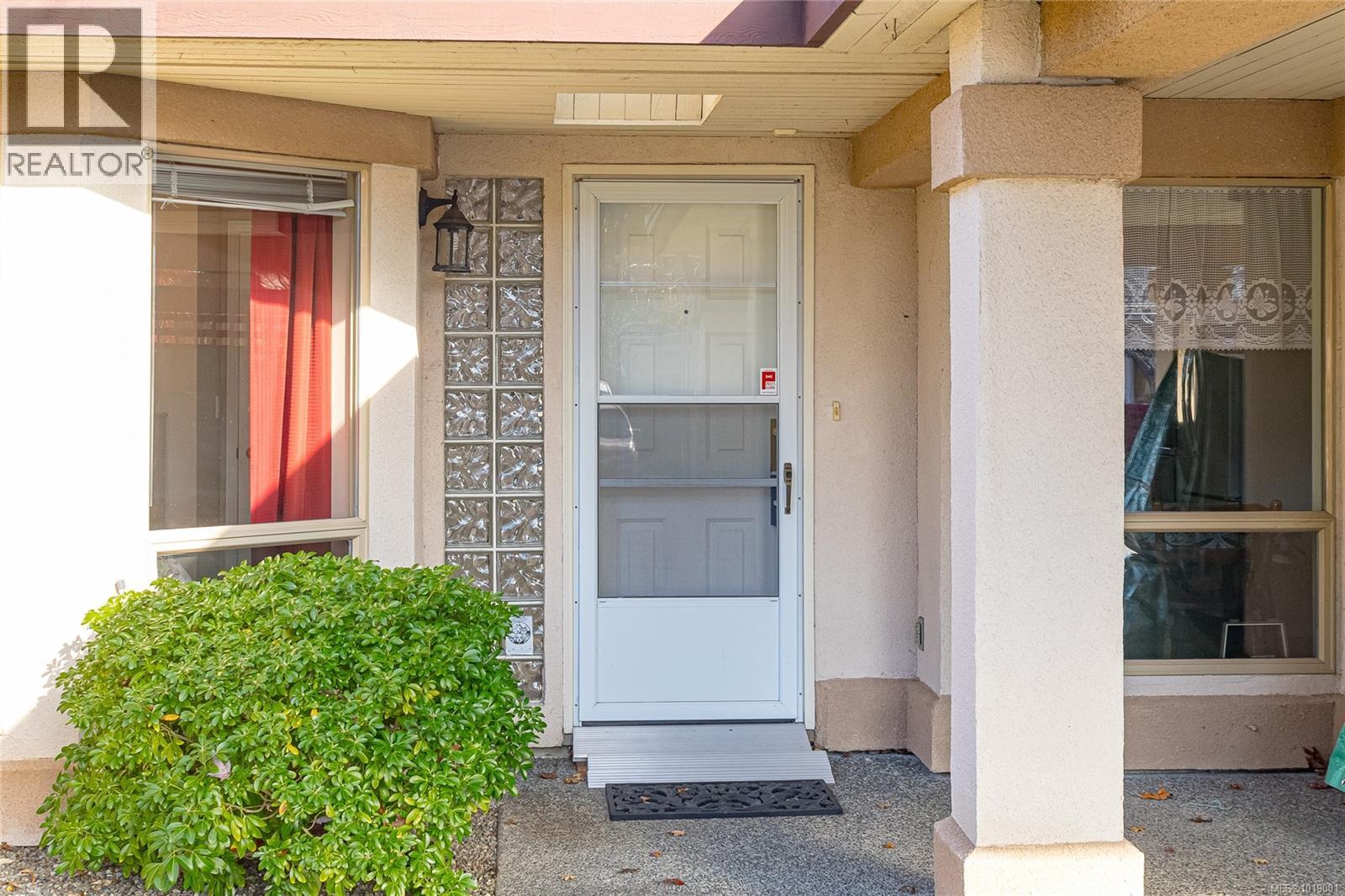 8 310 Pym St N, Parksville