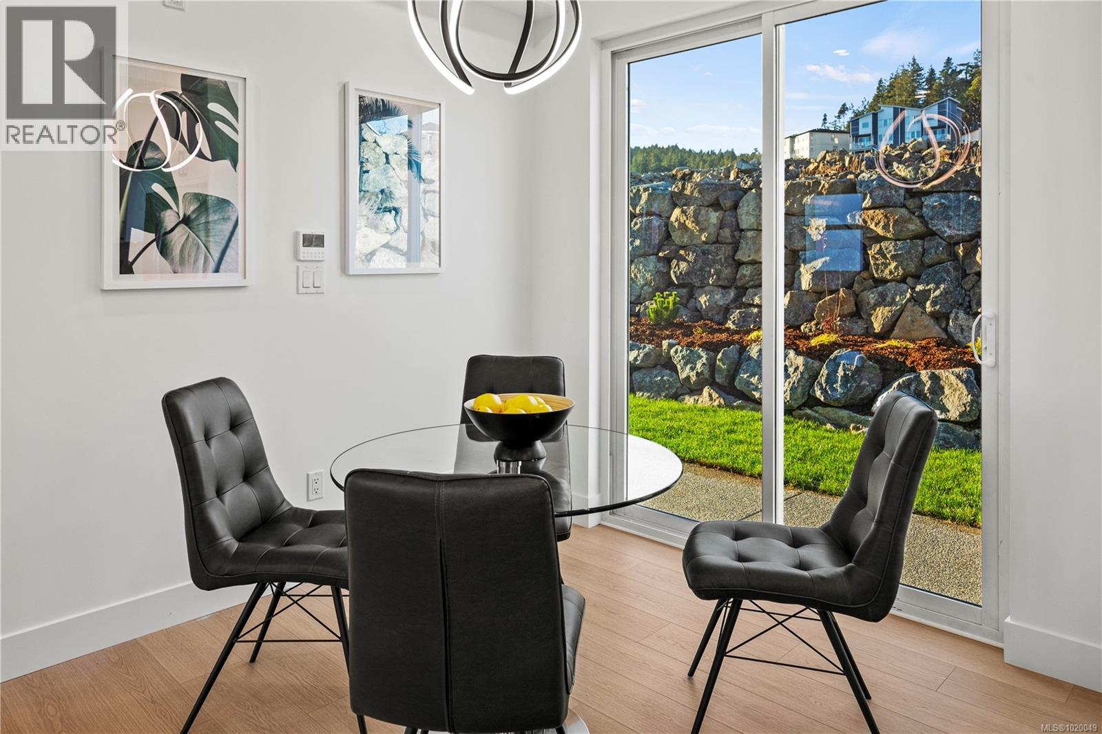 2310 Hudson Terr, Sooke