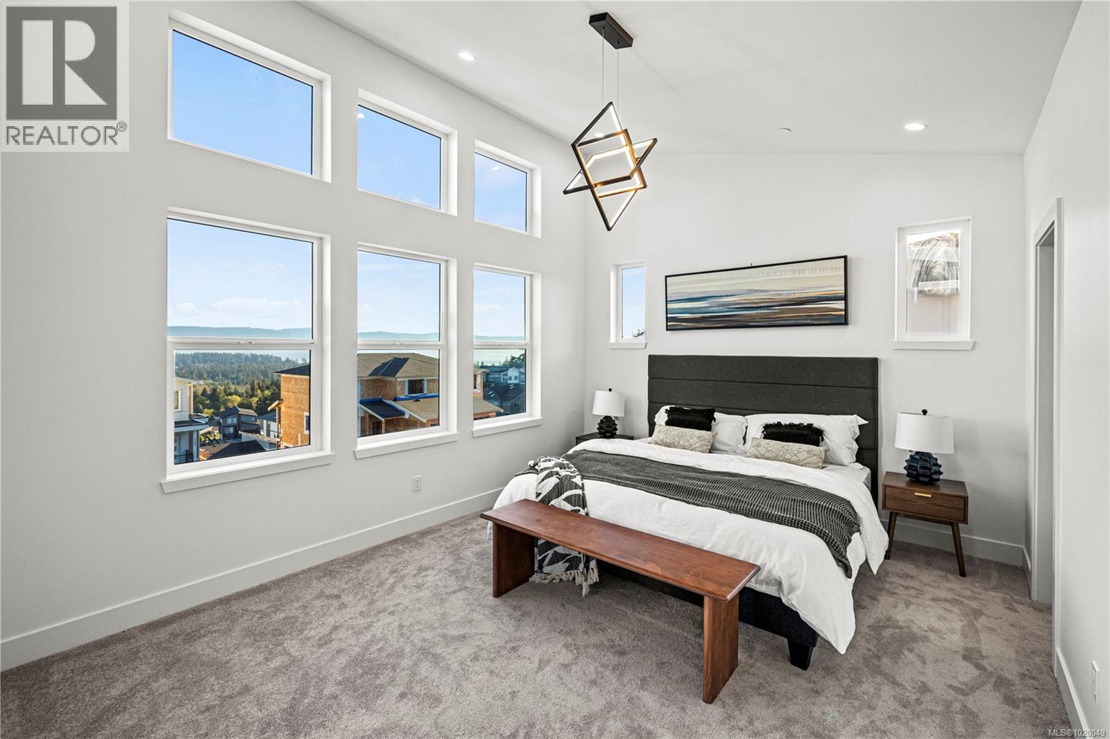 2310 Hudson Terr, Sooke