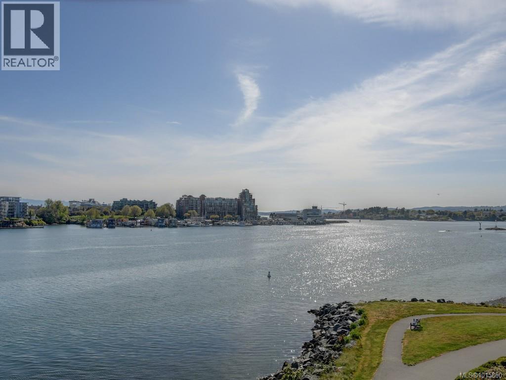 209 55 Songhees Road, Victoria