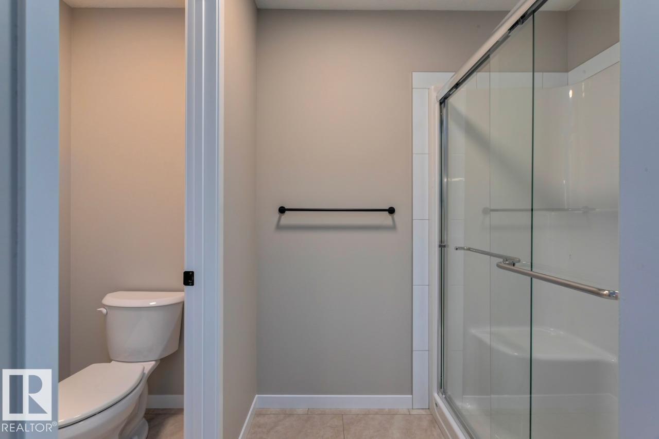 7113 51 AV, Beaumont