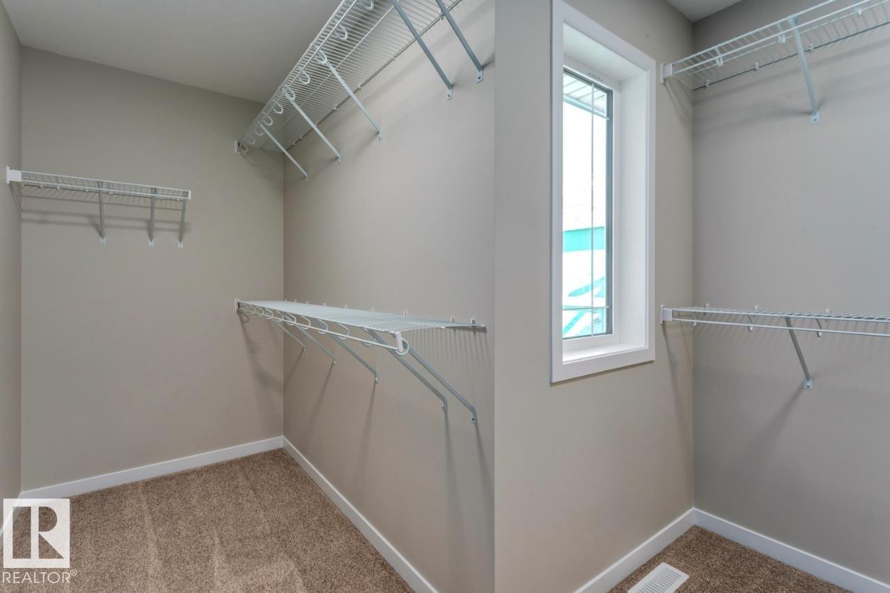 7113 51 AV, Beaumont