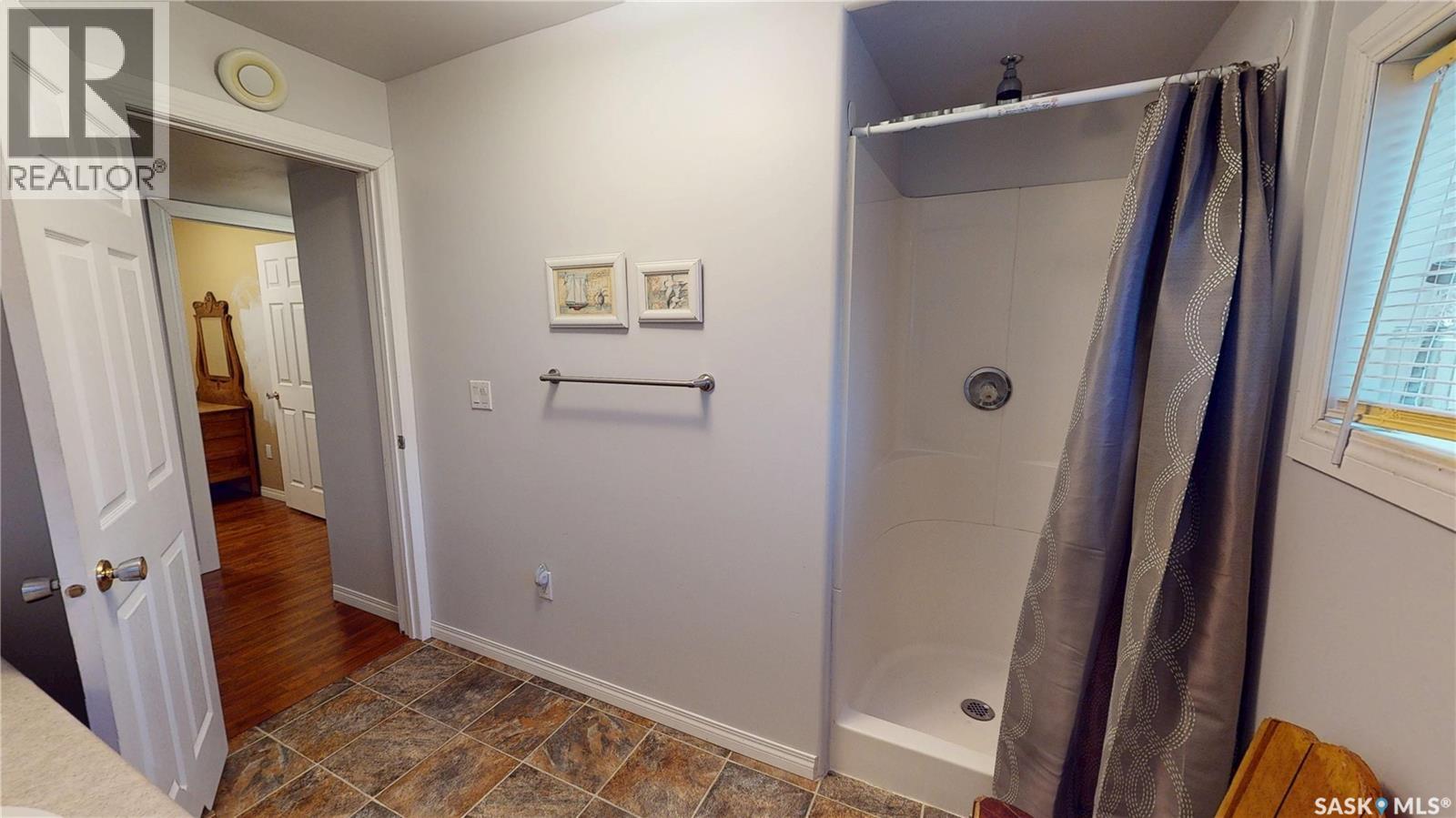 910 17th AVENUE — photo 30