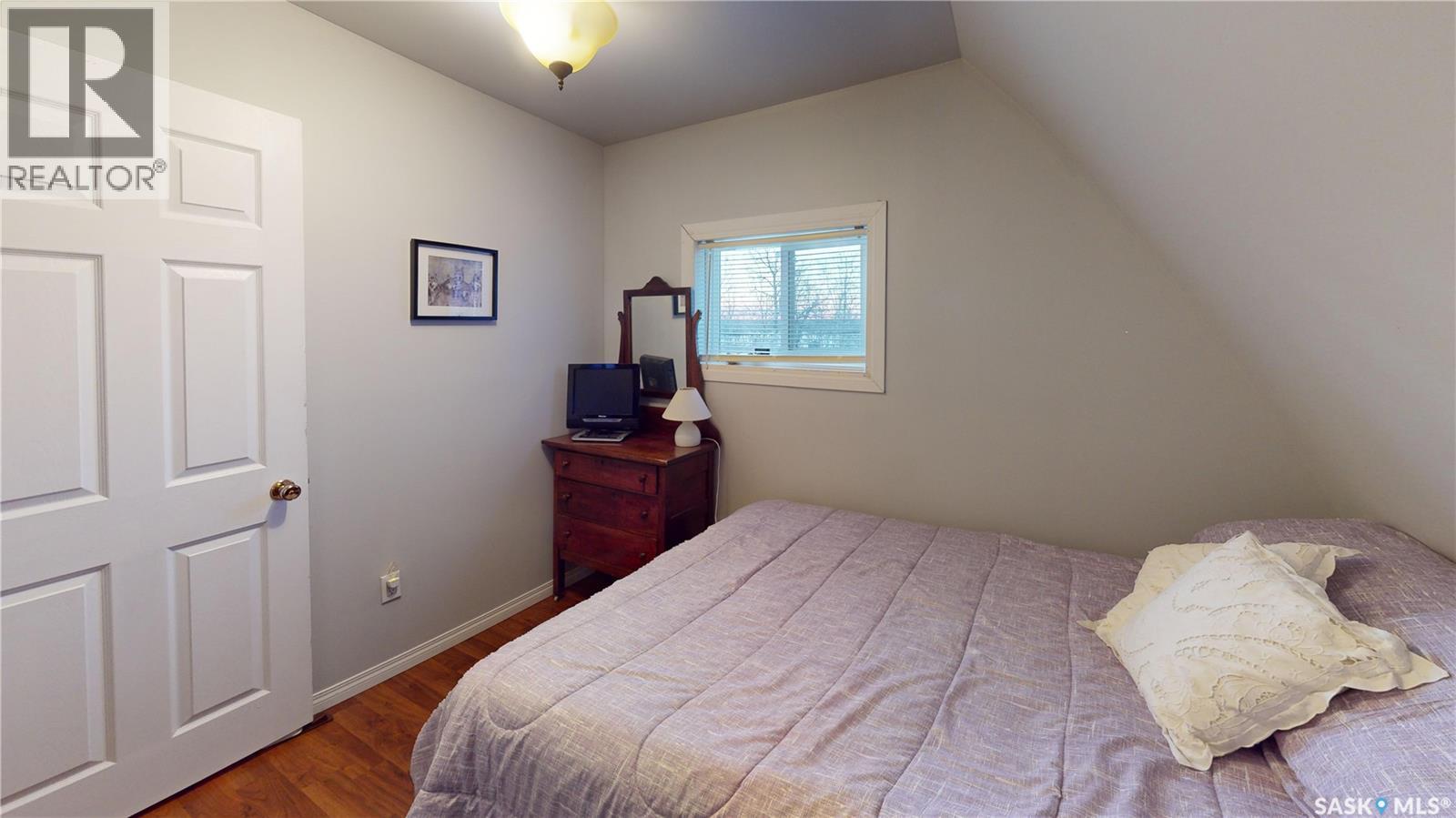 910 17th AVENUE — photo 34