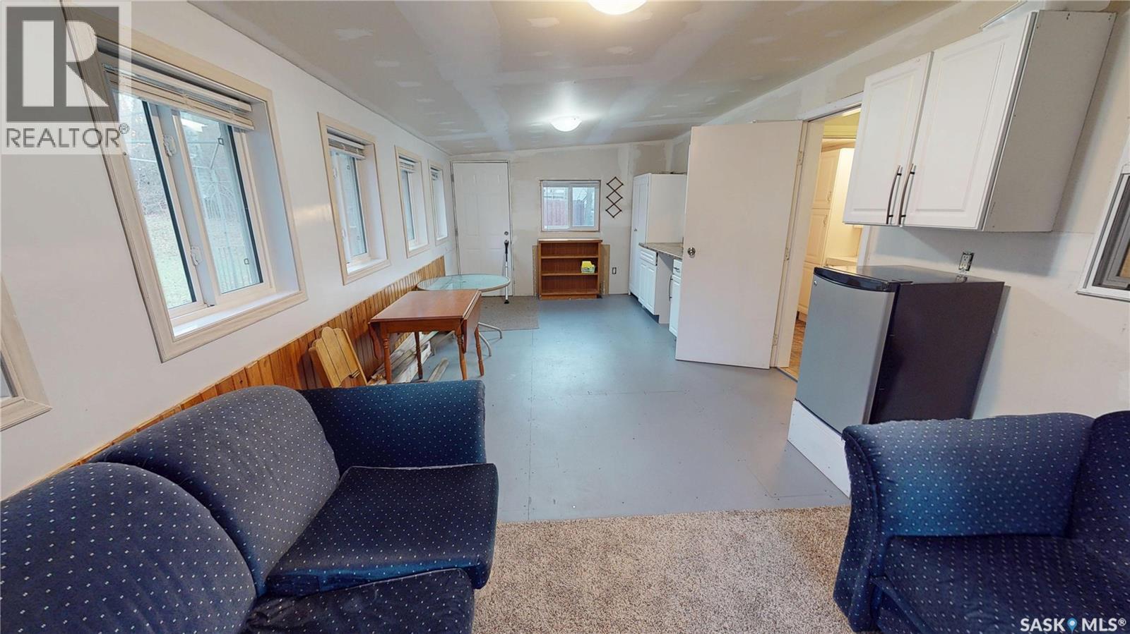 910 17TH AVENUE - 4