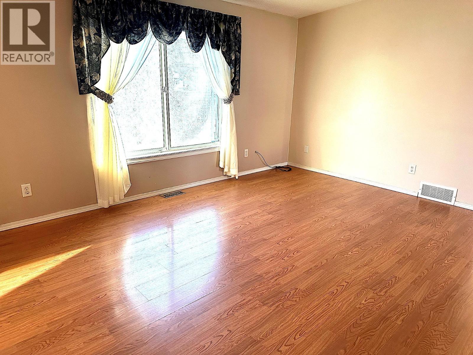 59 9510 Highway 97N Other, Vernon