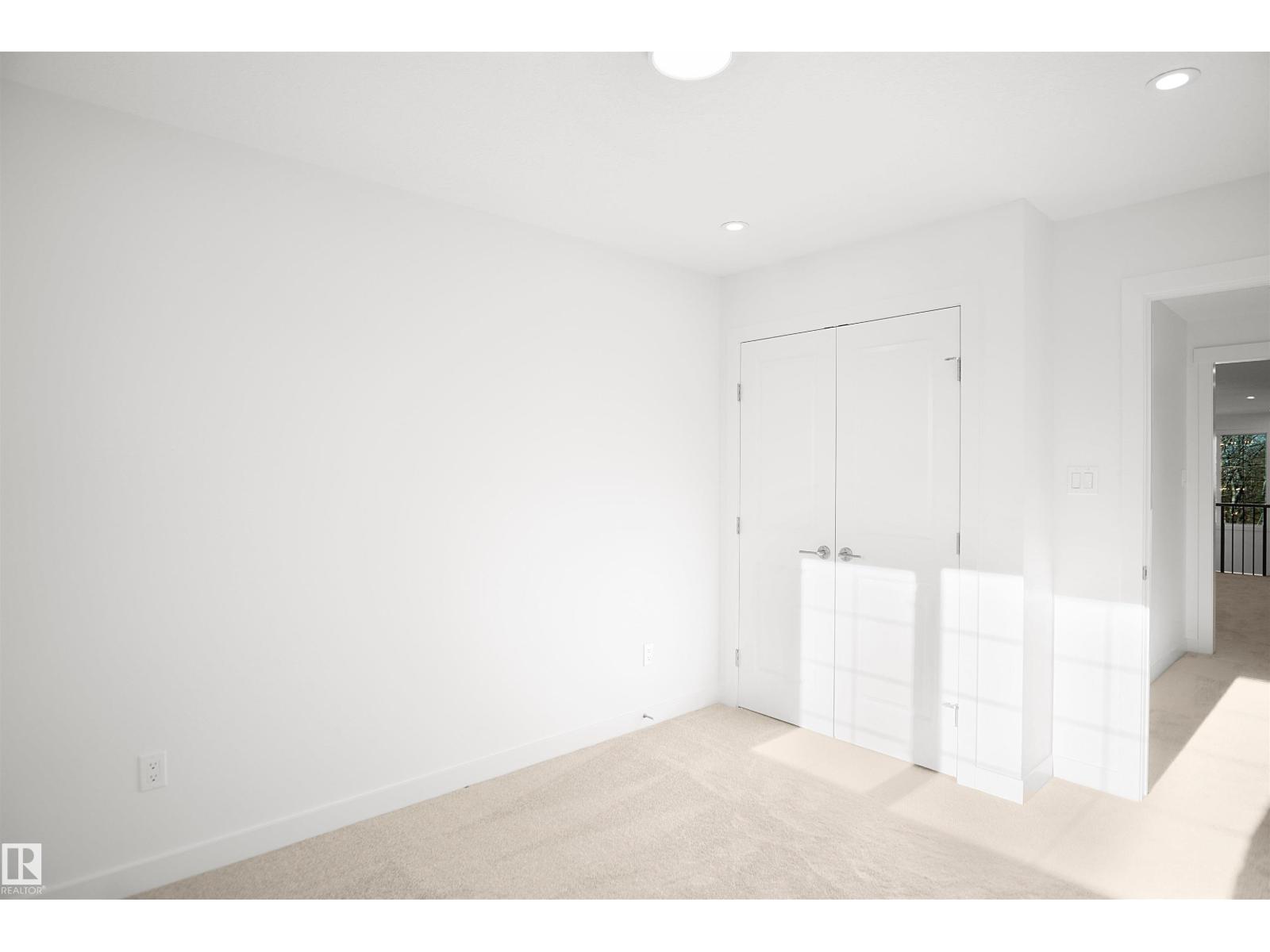 20608 27 AV NW, Edmonton