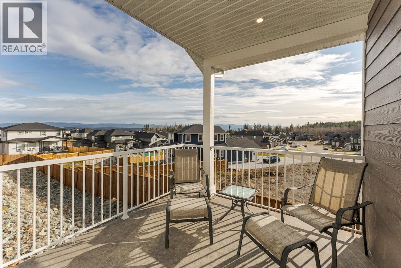 904 2425 ROWE STREET, Prince George