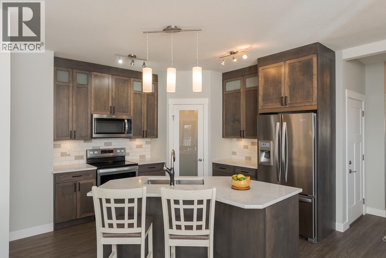 904 2425 ROWE STREET, Prince George