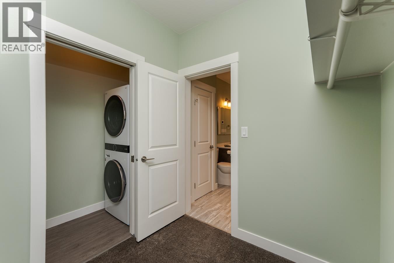 904 2425 ROWE STREET, Prince George