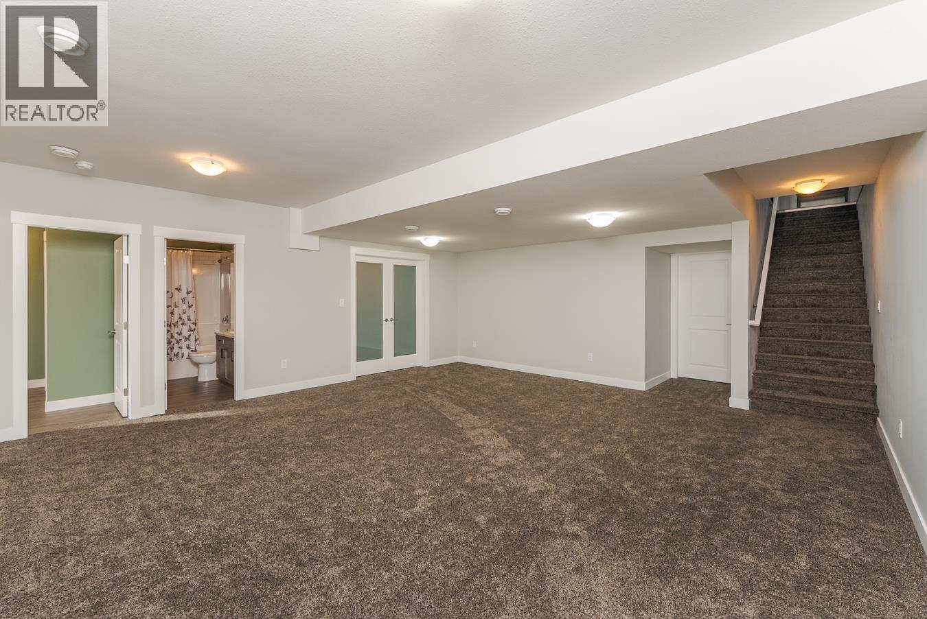 904 2425 ROWE STREET, Prince George