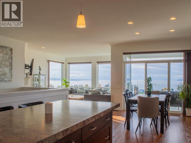 4363 ONTARIO AVE, Powell River