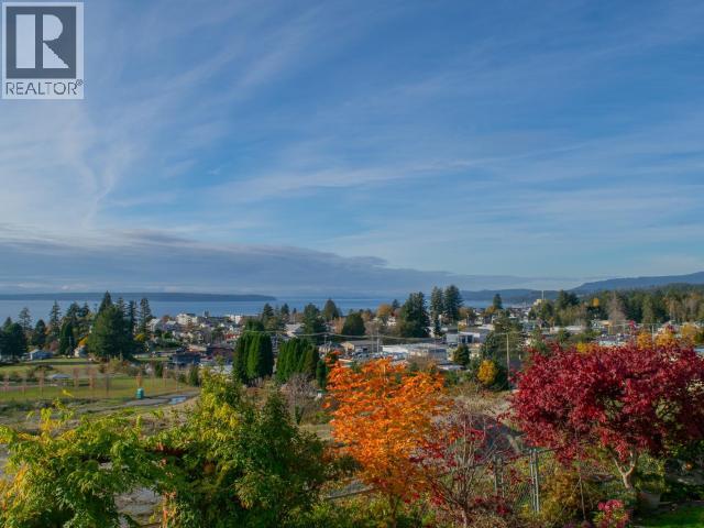 4363 ONTARIO AVE, Powell River