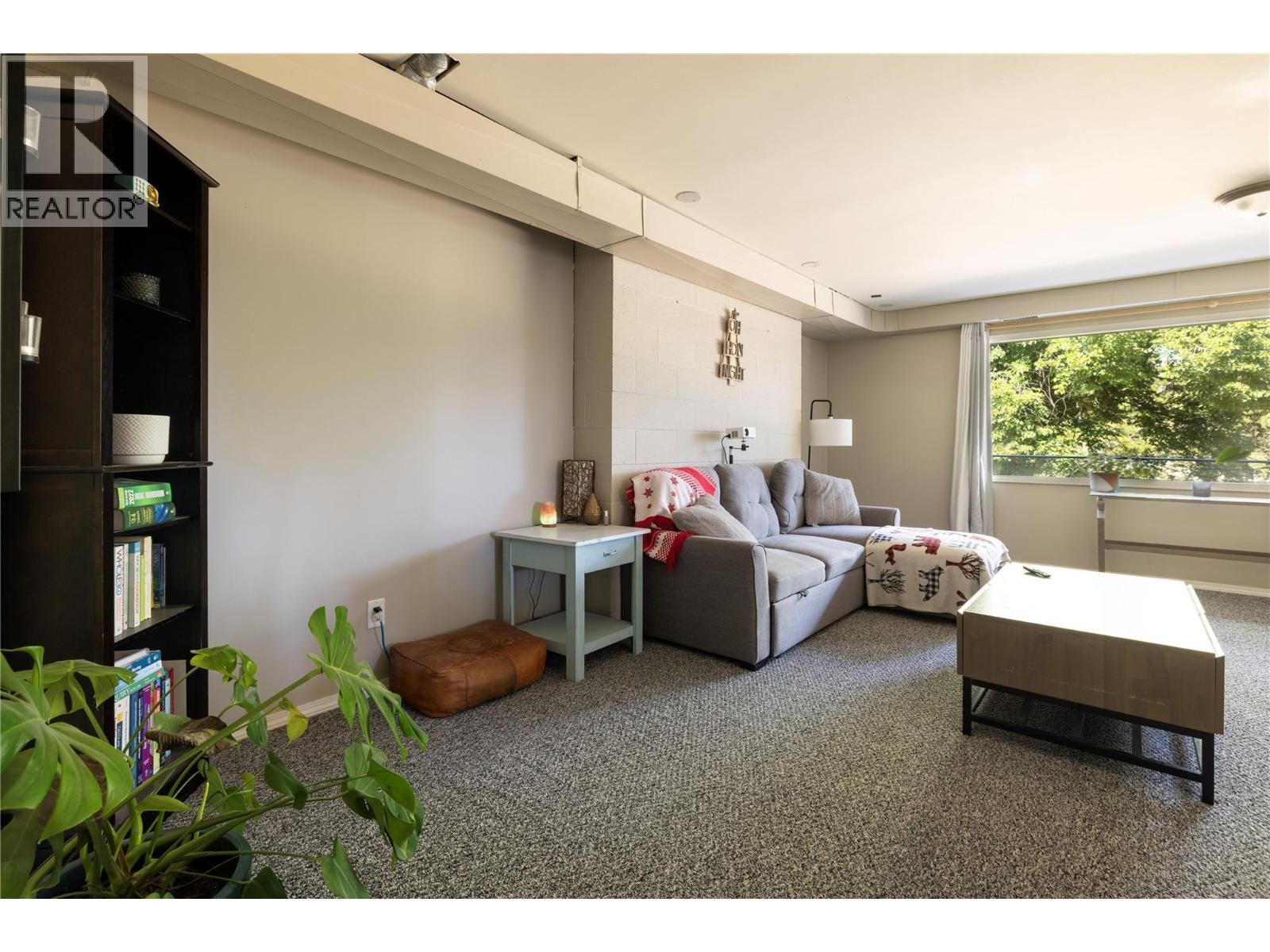 11307 Coldstream Creek Road, Coldstream