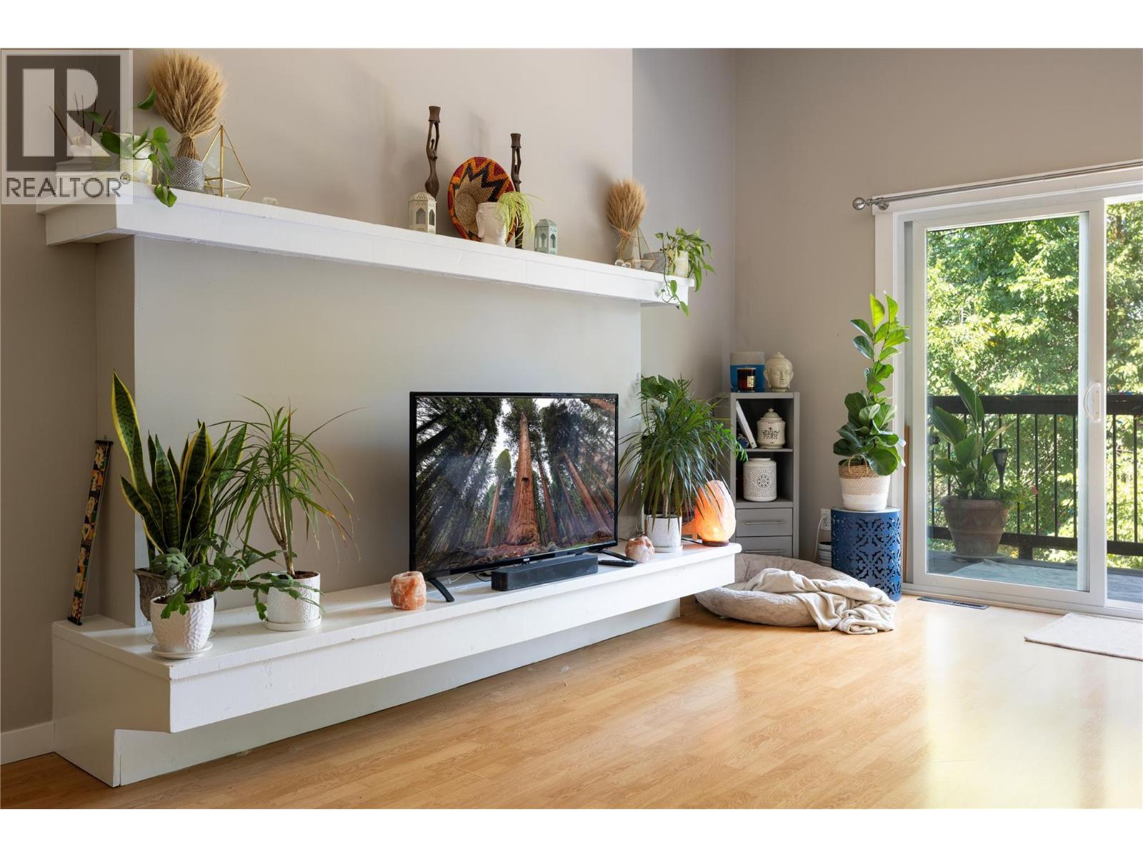 11307 Coldstream Creek Road, Coldstream