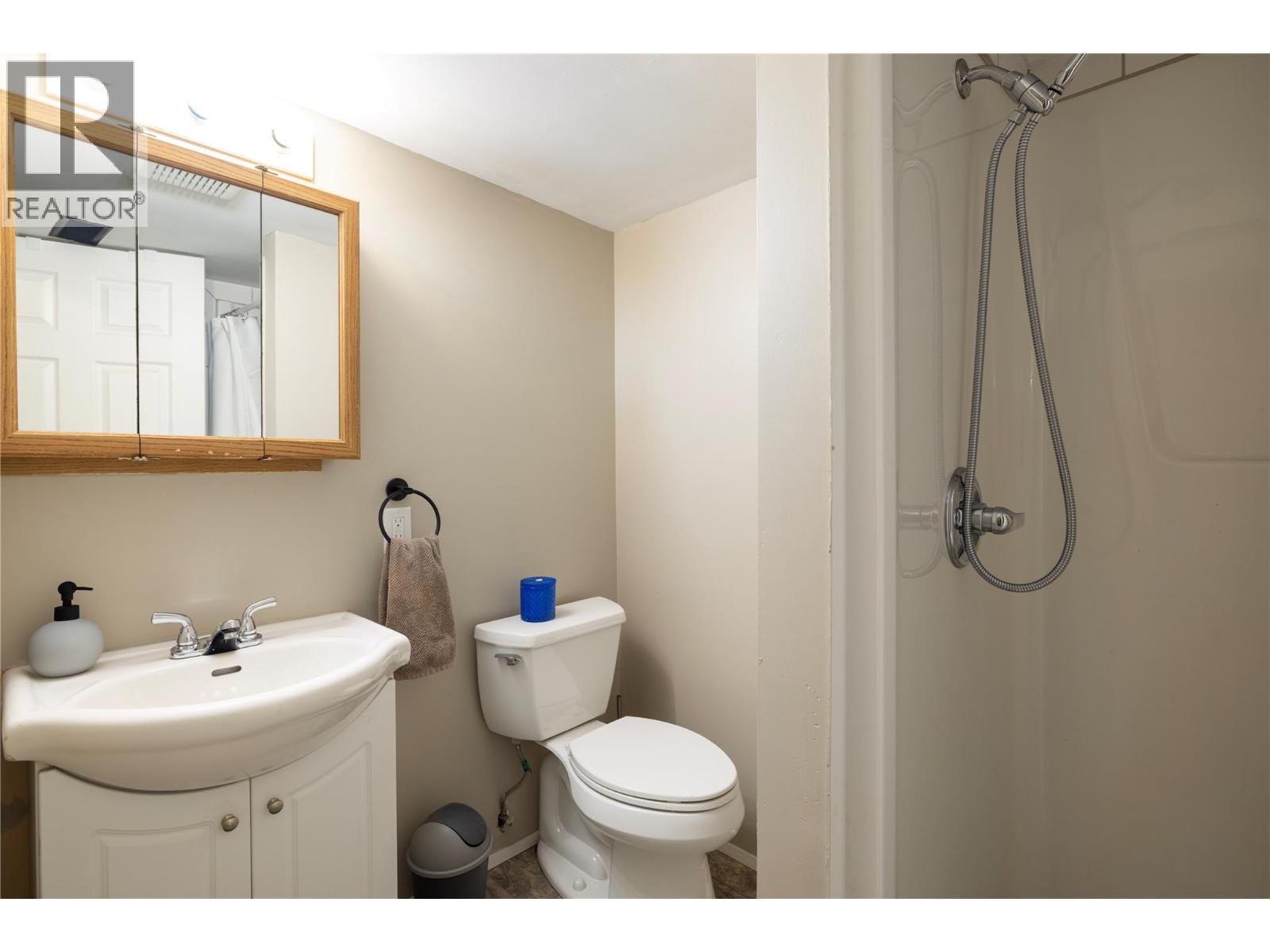 11307 Coldstream Creek Road, Coldstream