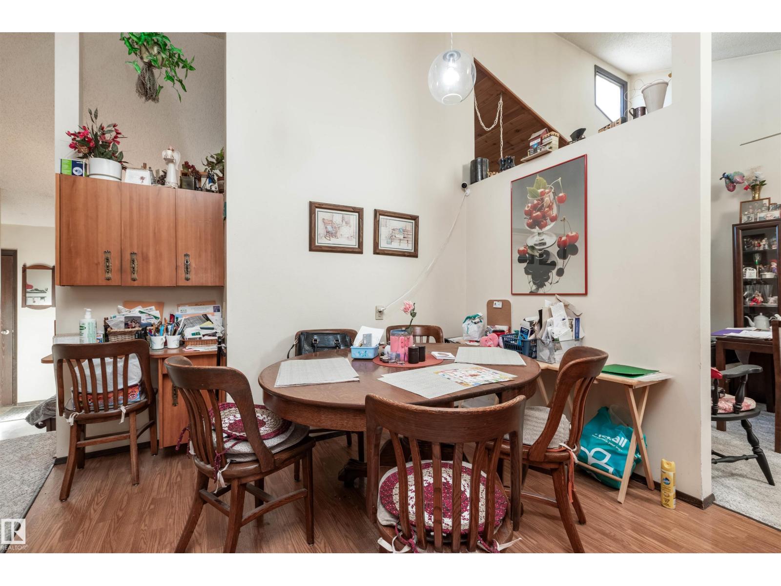 14208 21 ST NW, Edmonton