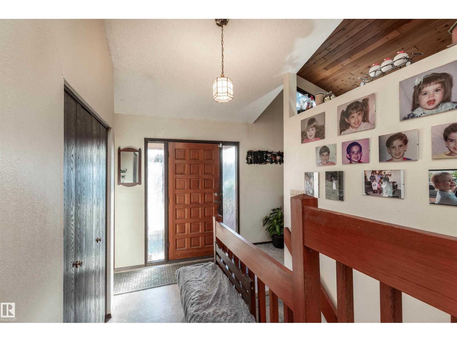 14208 21 ST NW, Edmonton